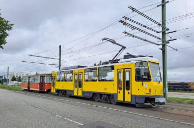 Überführung des BDE-Beiwagen mit dem T6A2