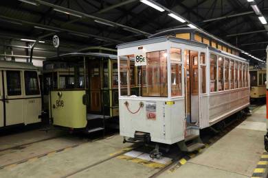 Der T6A2 während einer Rundfahrt am Krankenhaus Köpenick