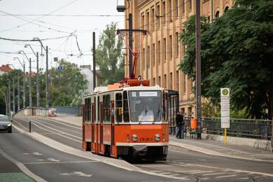 Der ATZ in der Gleisschleife Wuhletalstraße